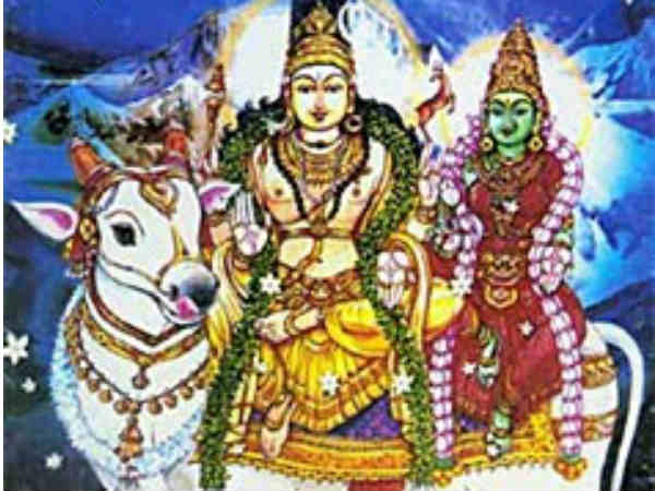 som var pradhosh is very auspicious to get the blessings of chandra som var pradhosh is very auspicious to get the blessings of chandra