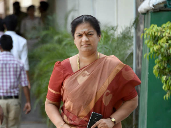 சசிகலா புஷ்பா