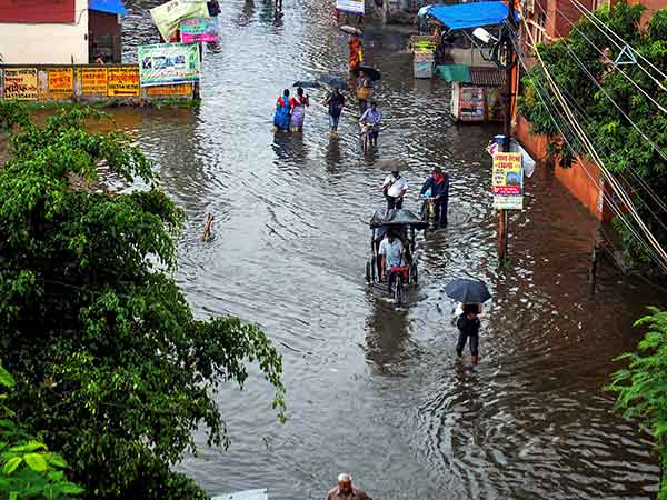Monsoon updates: Respite from rain in Mumbai; Showers likely in Delhi between June 28-30 Monsoon updates: Respite from rain in Mumbai; Showers likely in Delhi between June 28-30