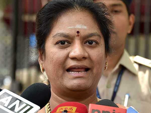 80 பயணிகளுடன்