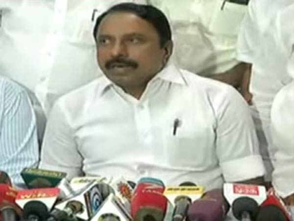 +2 exams on March 1 next year: Minister Senkottaian +2 exams on March 1 next year: Minister Senkottaian