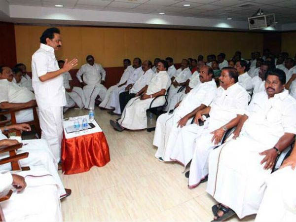 Verdict on 18 AIADMK MLAs disqualification case: DMK to topple Edappadi Govt? Verdict on 18 AIADMK MLAs disqualification case: DMK to topple Edappadi Govt?