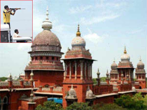 CBI can investigate the police shot incident in Tuticorin: Chennai High Court CBI can investigate the police shot incident in Tuticorin: Chennai High Court