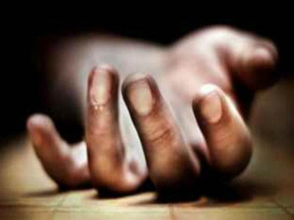 The farmer suicide by eating pesticide in Nellai Dist. The farmer suicide by eating pesticide in Nellai Dist.