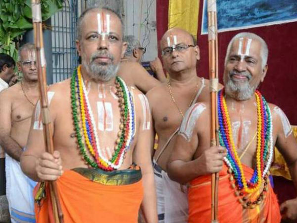 என்ன வேலை
