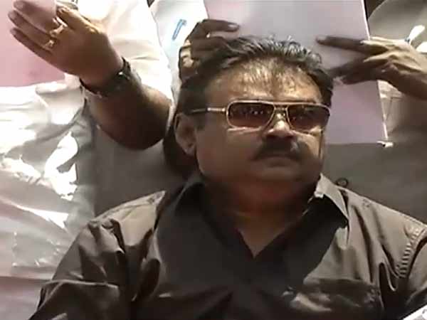 Vijayakanth demands reduce of fuel prie hike Vijayakanth demands reduce of fuel prie hike