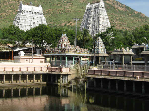 Murugan Idol and Trisulam missing in Thiruvannamalai Annamalaiyar temple Murugan Idol and Trisulam missing in Thiruvannamalai Annamalaiyar temple