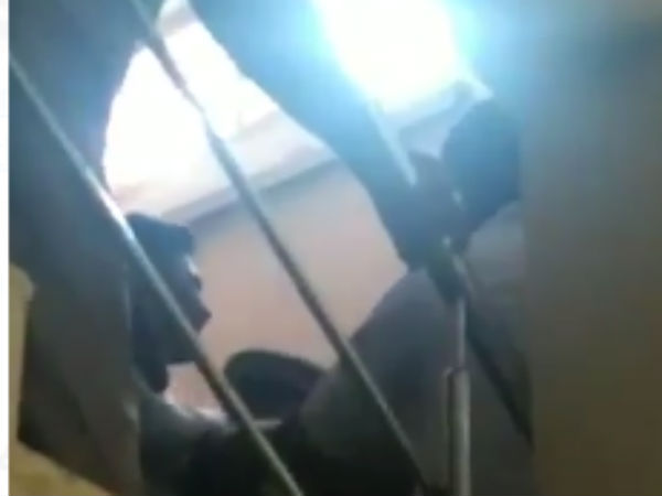 தண்டனை கொடுக்க வேண்டும்