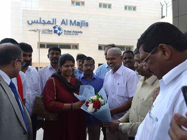 A garnd welcome for DMK MP Kanimozhi in Dubai A garnd welcome for DMK MP Kanimozhi in Dubai
