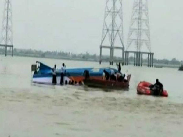 40 swept away by flood water in East Godavari 40 swept away by flood water in East Godavari