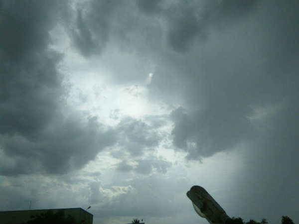Rain slams Chennai and its suburbs Rain slams Chennai and its suburbs