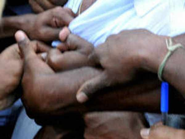 ஏன் என் மானத்தை வாங்குறீங்க?