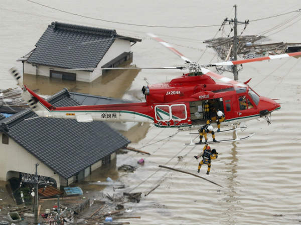 Worst Rain hits Japan, It kills nearly 90 people, More than 200 people injured Worst Rain hits Japan, It kills nearly 90 people, More than 200 people injured