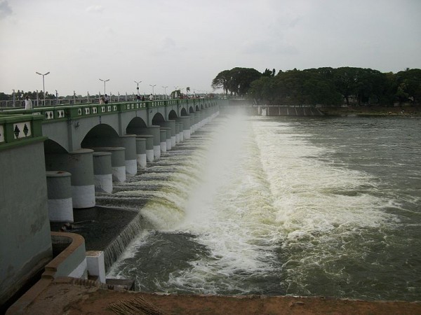 Cauvery water released from Kallanai for Agriculture usage Cauvery water released from Kallanai for Agriculture usage