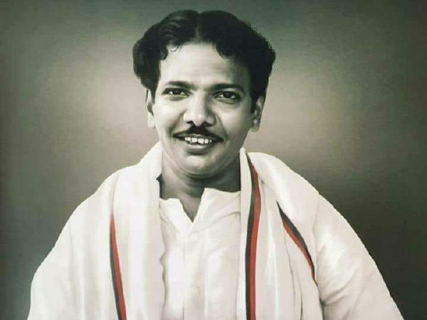 புகழாரம்