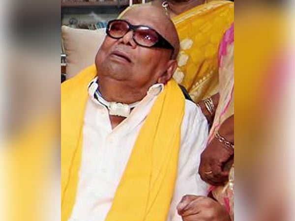 Karunanidhi getting treatment for 4th day in Kauvery Hospital Karunanidhi getting treatment for 4th day in Kauvery Hospital