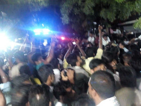 தீவிர விசுவாசி