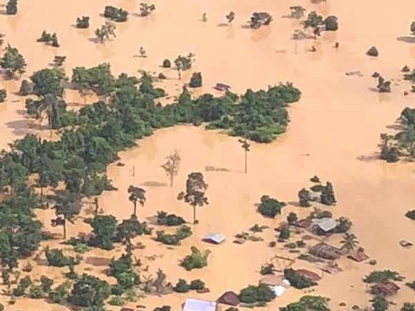 Laos Dam collapse, hundreds missing by flooded Laos Dam collapse, hundreds missing by flooded