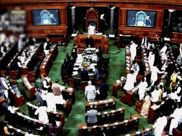குறைந்து இருக்கிறது