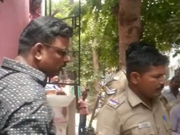 அலறி துடித்த சிறுமி