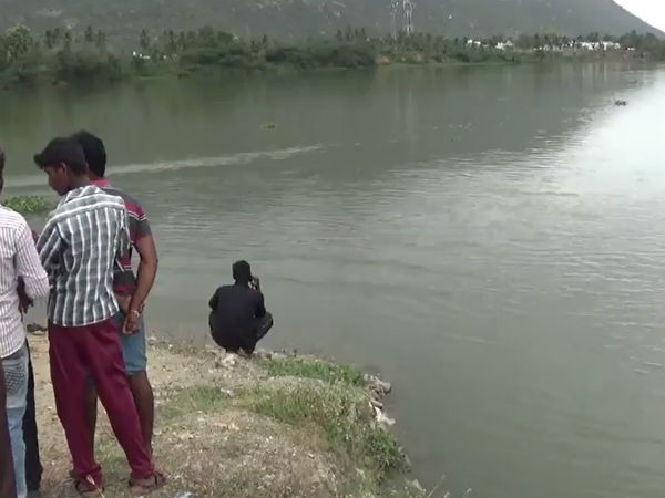 5 person drowned Cauvery into flood while bathing in river 5 person drowned Cauvery into flood while bathing in river