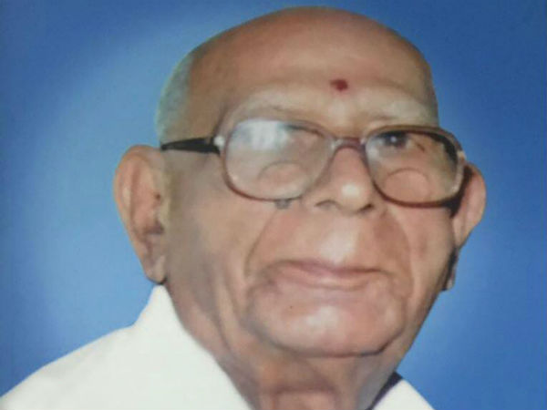 DMK leader Karunanidhis friend NS Elangovan passes away in Thanjavur DMK leader Karunanidhis friend NS Elangovan passes away in Thanjavur