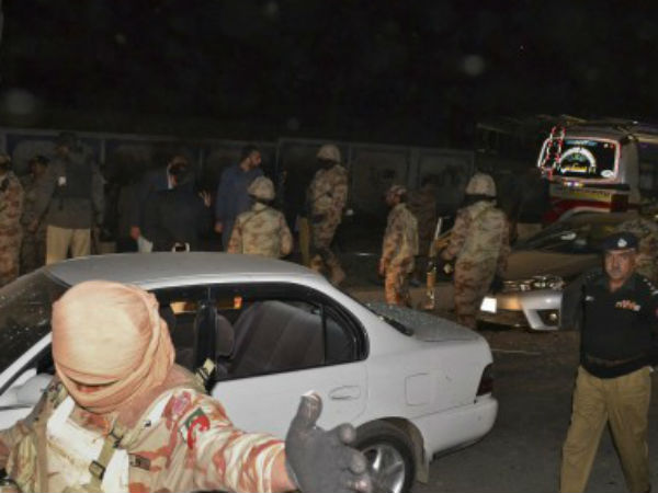 Pakistan Election: 23 people killed, bomb blasts, attacks in many places Pakistan Election: 23 people killed, bomb blasts, attacks in many places