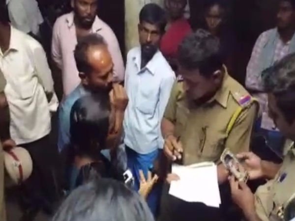 ரத்த வெள்ளத்தில் பவித்ரா