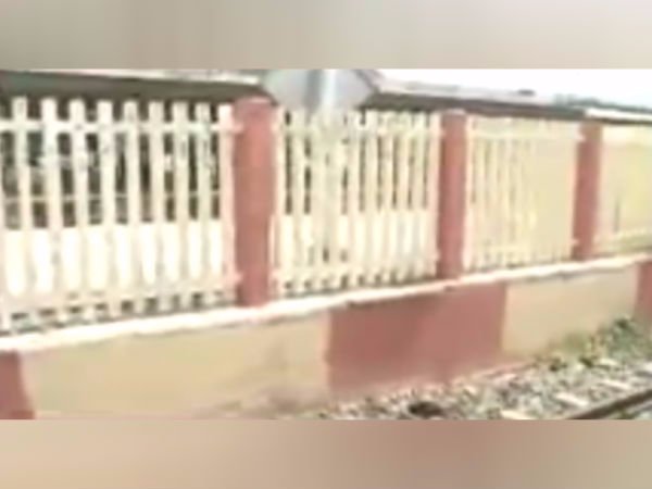 மாணவர்கள் உட்பட 5 பேர்
