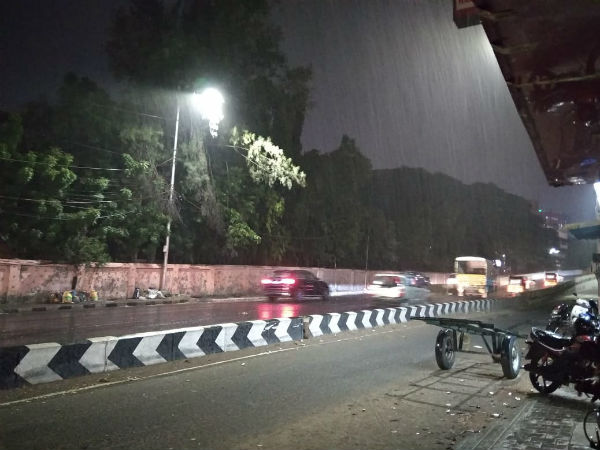 Rain hits in Chennai in most of the places due to convection Rain hits in Chennai in most of the places due to convection