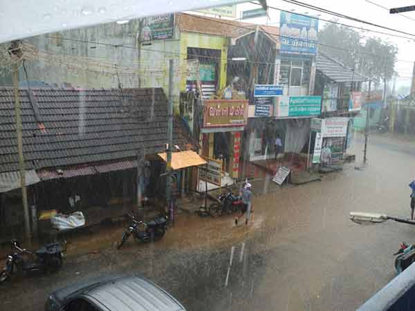 Chennai and many places in TN may hit with Heavy rain Chennai and many places in TN may hit with Heavy rain