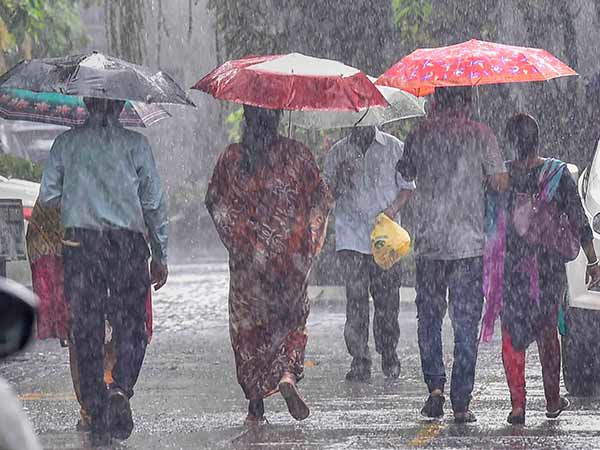Monsoon updates: Heavy rains to continue along western coast, fishermen warned Monsoon updates: Heavy rains to continue along western coast, fishermen warned
