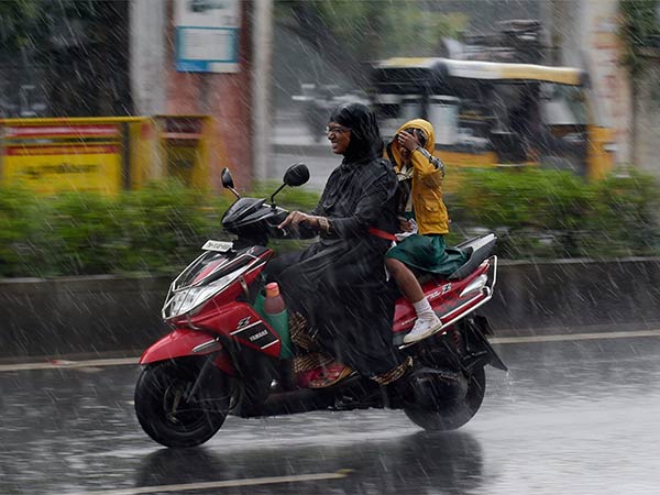Many parts of TN may hit with Heavy rain - Weather report Many parts of TN may hit with Heavy rain - Weather report