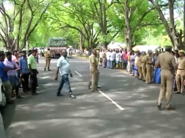 ஏழைகளின் முதுகெழும்பு