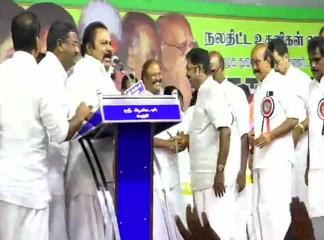 MLA Senthil Balaji criticised the State Govt. in Kovai MLA Senthil Balaji criticised the State Govt. in Kovai