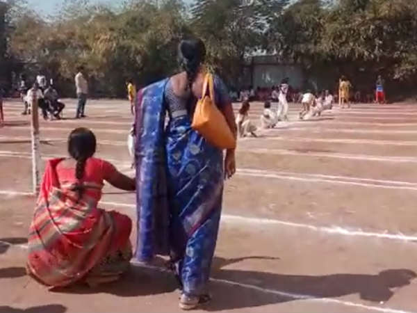 டீச்சர்களுக்கும் நடைமுறை