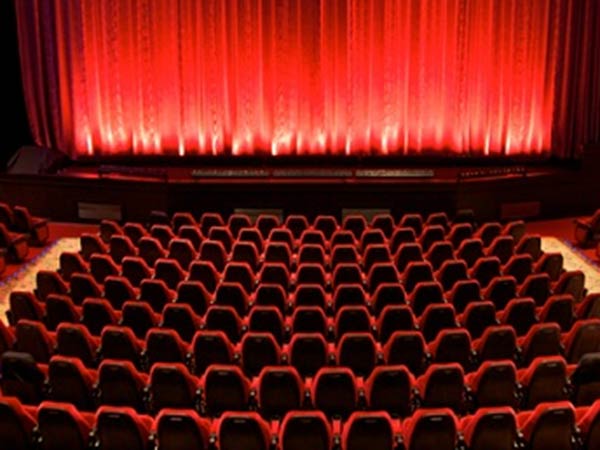 Maharashtra government allowed customers to carry their own food into multiplex theaters. Maharashtra government allowed customers to carry their own food into multiplex theaters.