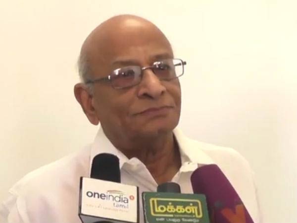 மாணவர்கள் ஹீரோ ரங்கராஜன்