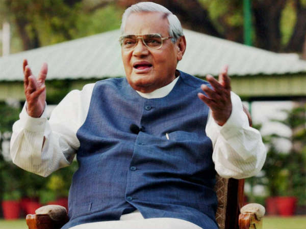 Atal Bihari Vajpayee passes away Atal Bihari Vajpayee passes away