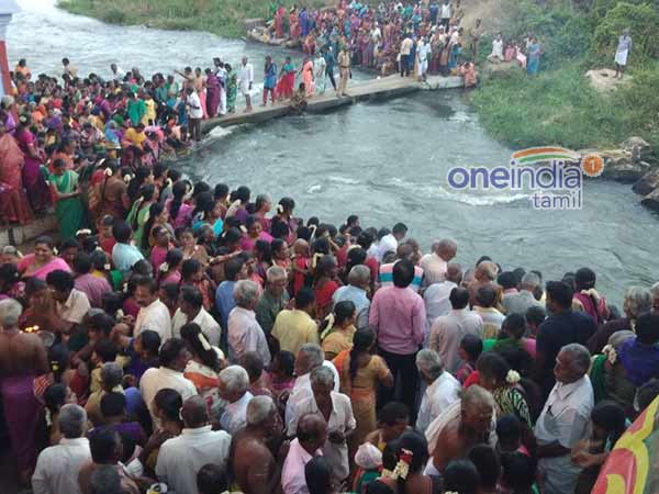 புனித நதியான தாமிரபரணி