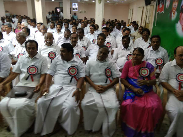 இன்றைக்கு ஒத்திவைப்பு