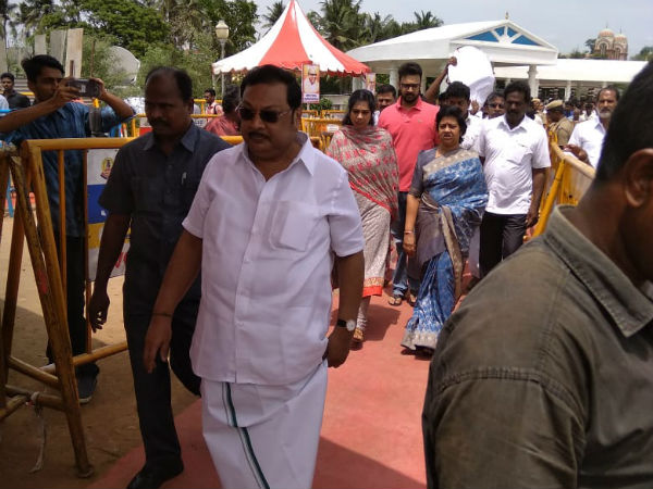 அழகிரி எங்கே?