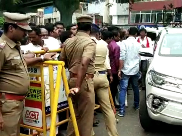 பாதுகாப்பு ஏற்பாடுகள்