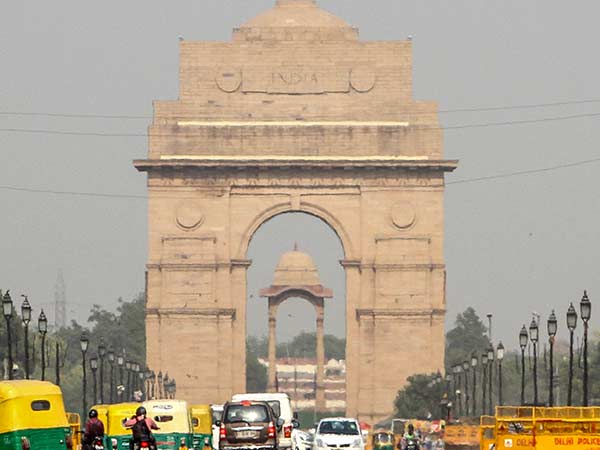 Male body without head, hands found in Delhi Male body without head, hands found in Delhi