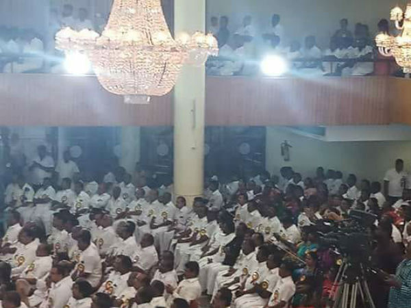 பொதுக்குழு