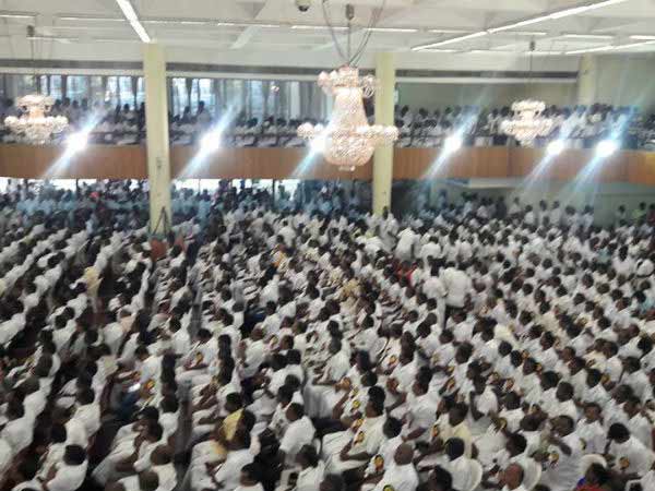 பொதுக்குழு கூட்டம்