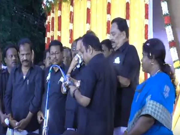 கூட்டம் பாதியிலேயே முடிப்பு