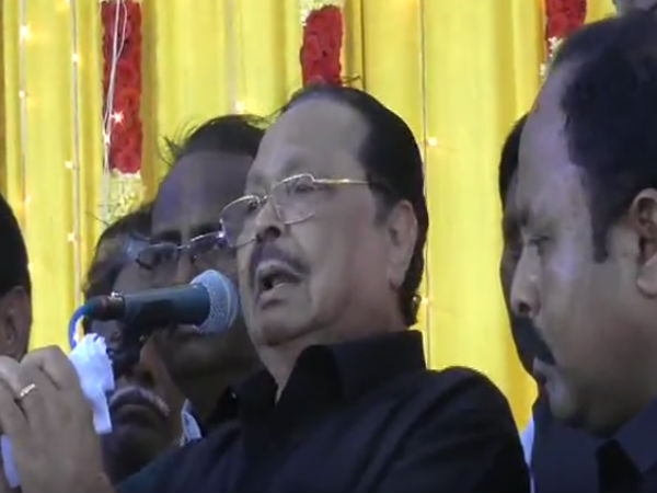 Durai Murugan Crying for Karunanidhi Death in Vellore Durai Murugan Crying for Karunanidhi Death in Vellore