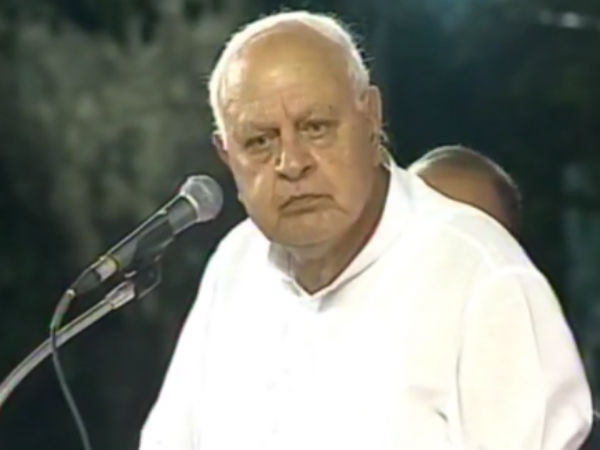Karunanidhi is the father of our Democracy says Farooq Abdullah Karunanidhi is the father of our Democracy says Farooq Abdullah