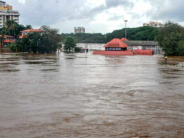 26 dead in flood affected Kerala 26 dead in flood affected Kerala